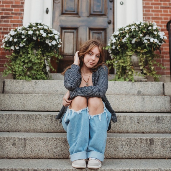 Meet your Posher, Sophia - Picture 1 of 1